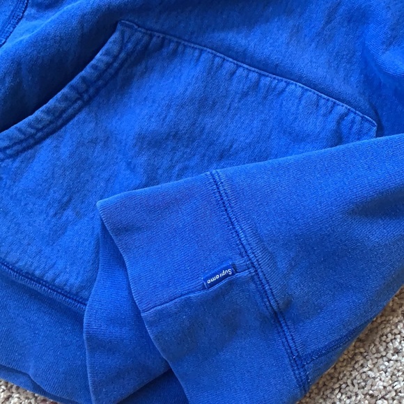 SUPREME HOODED SWEATSHIRT | Size S - Picture 4 of 4